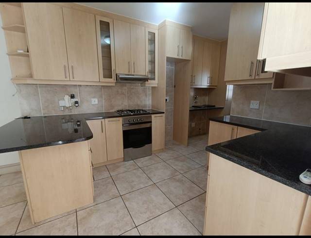 3 BEDROOM HOUSE FOR SALE IN SONKRING
